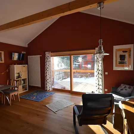 Holzmichel Apartmán *